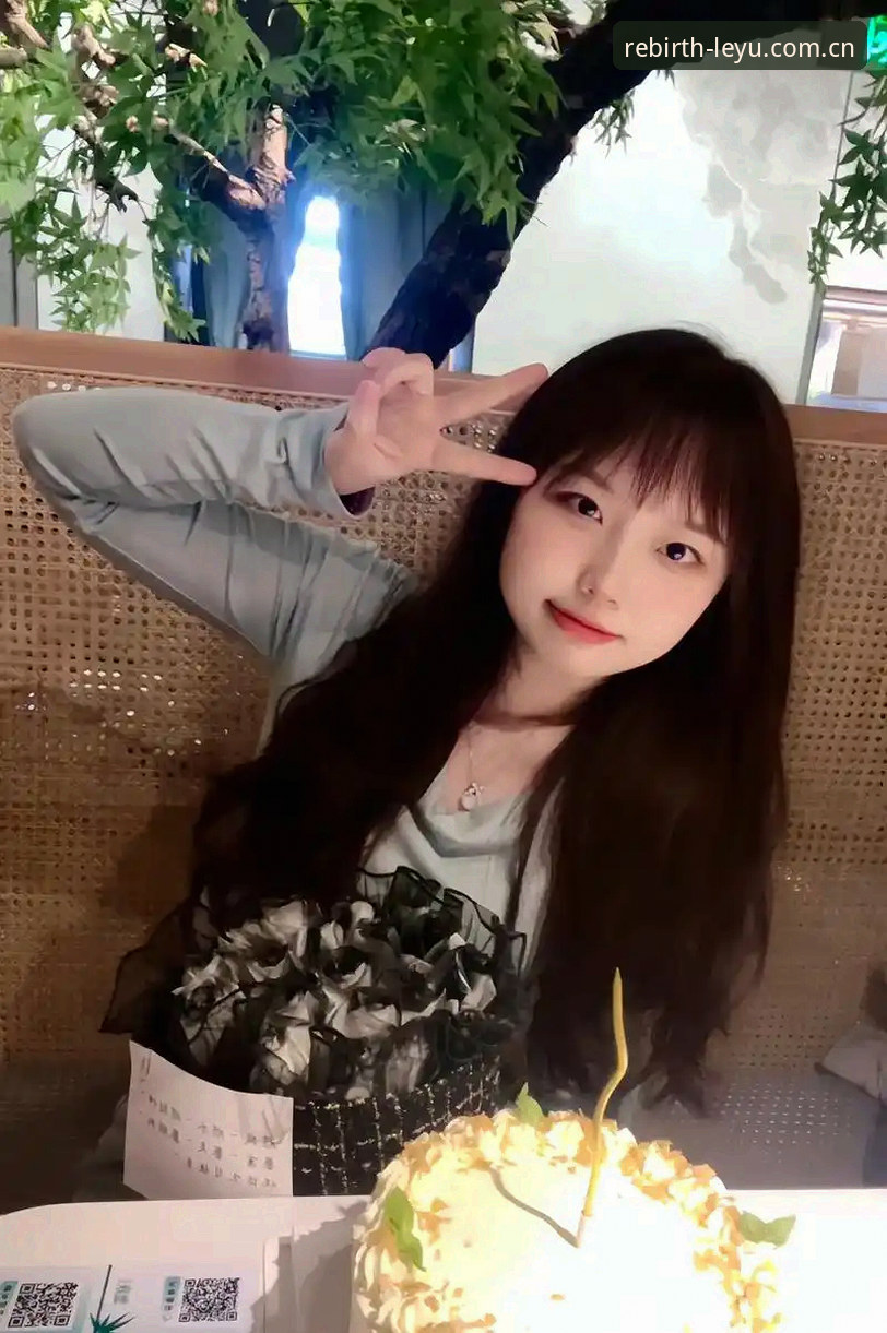 揭秘05后大满贯首人诞生记：从2-3落后到连赢九局，法网女单冠军是这么打出来的